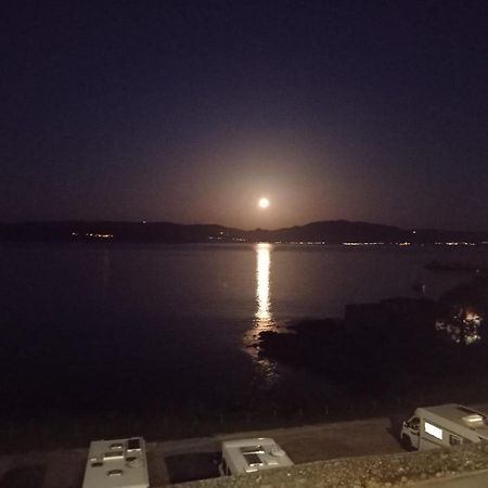 Apartamento O Serrano Finisterre Bagian luar foto
