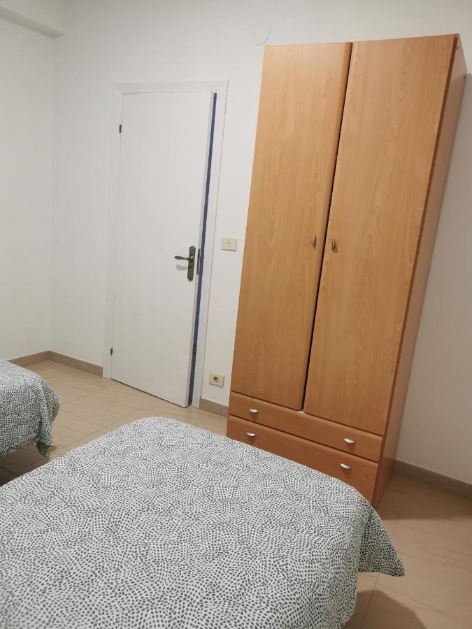 Apartamento O Serrano Finisterre Bagian luar foto